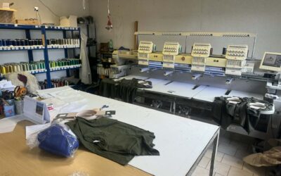 Strojové vyšívání na textil a doplňky