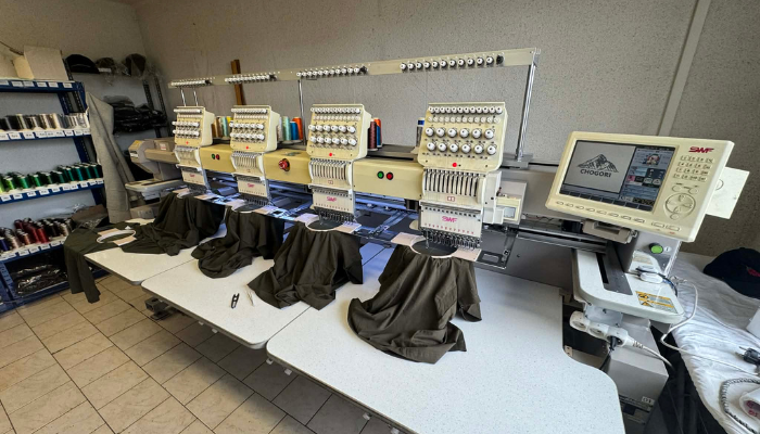 Strojové vyšívání na textil